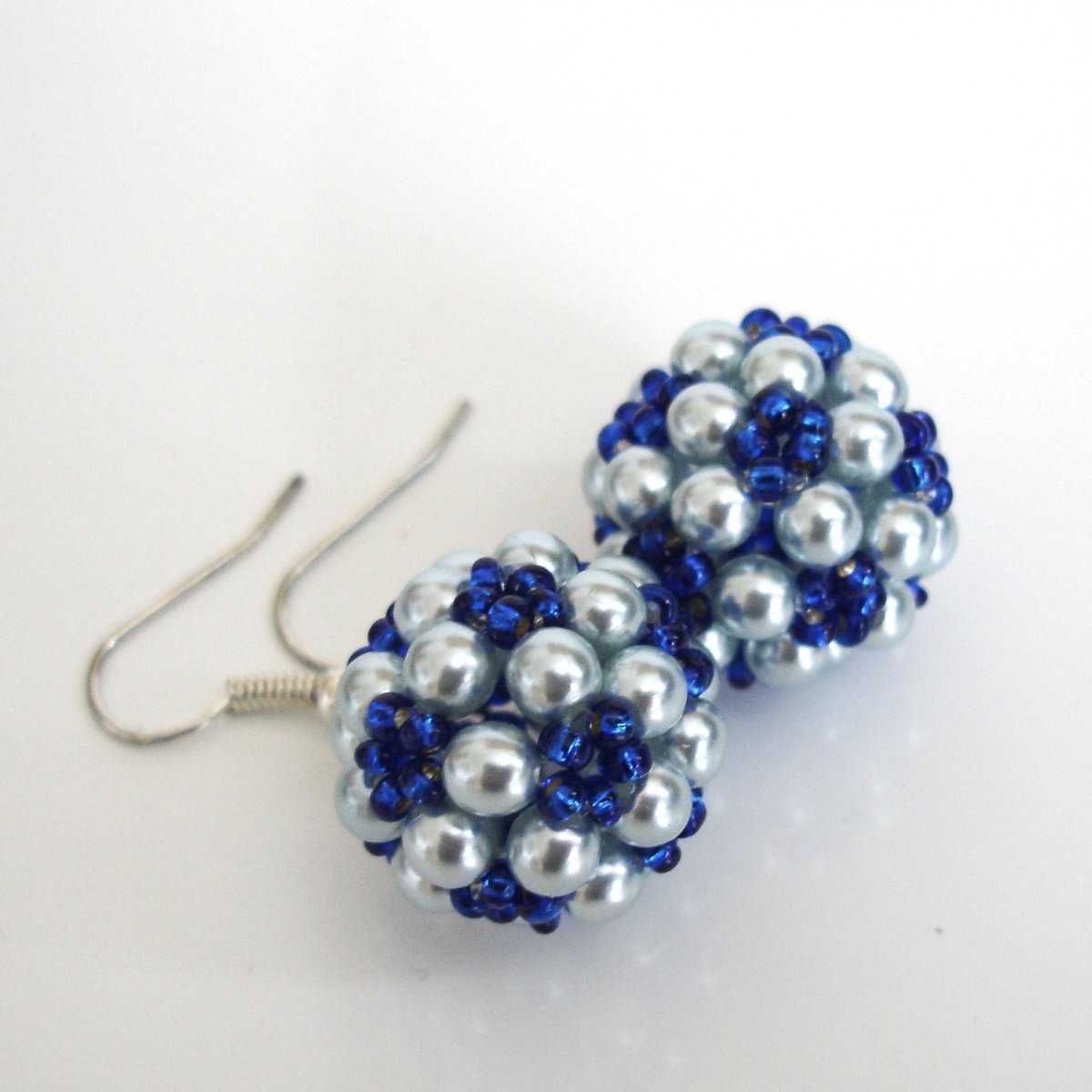 Kuličky šité - modro-modré - větší