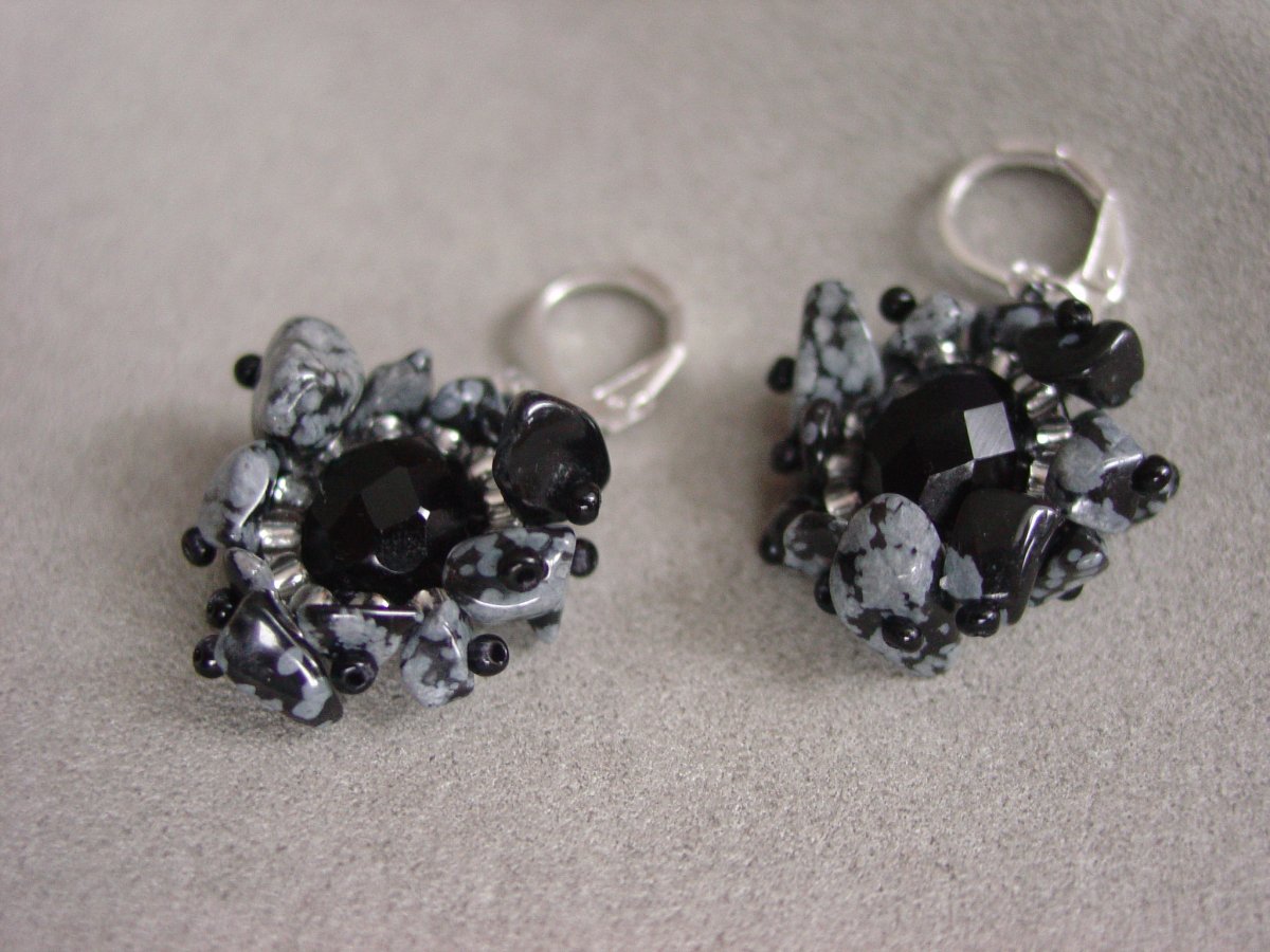  	 Náušnice černé Obsidiánky  