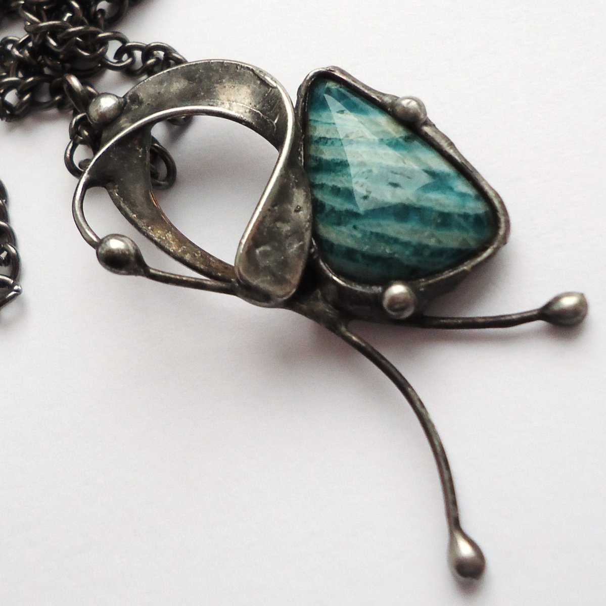 Kapka (amazonit)  ...