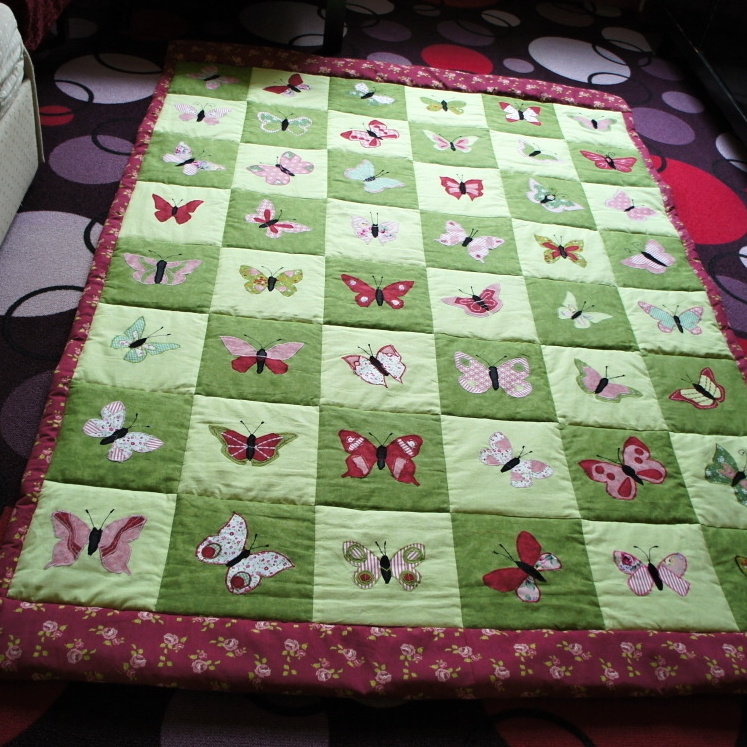 Patchworková deka Motýli v čarovné zahradě