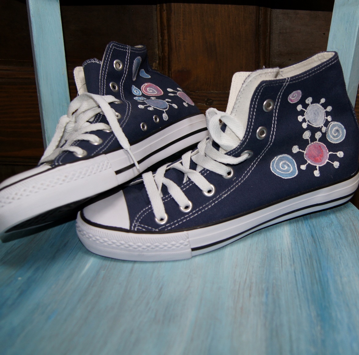 Malované tenisky tmavomodračky - super cena
