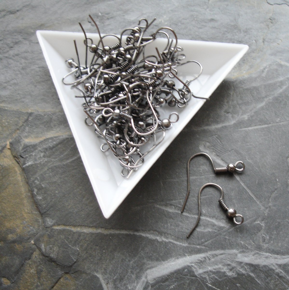 Náušnicový háček  - 100 ks - gunmetal