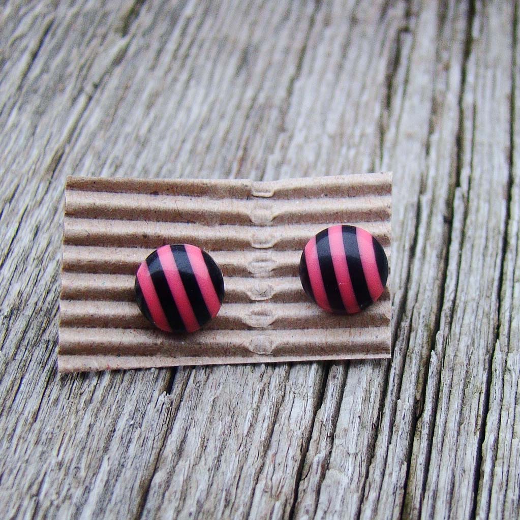 náušnice pecky pruhované