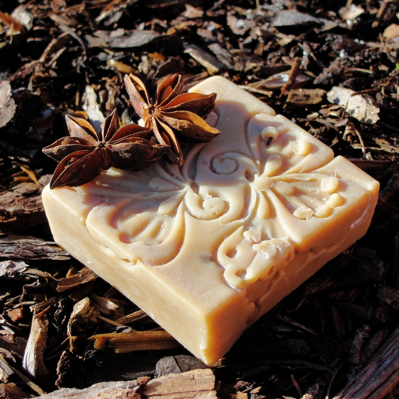 Mýdlo čtyř koření - anýz, badyán, skořice, zázvor