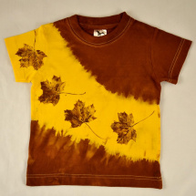 Žluto-hnědé dětské tričko s listy (4 roky) 6665806