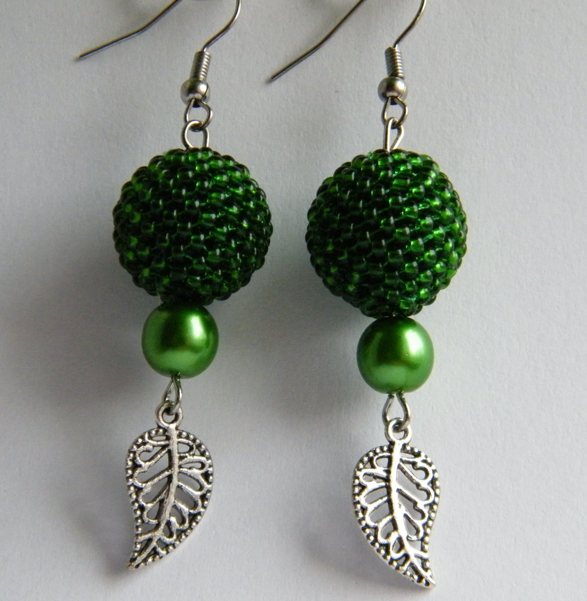 Delší zelené náušničky