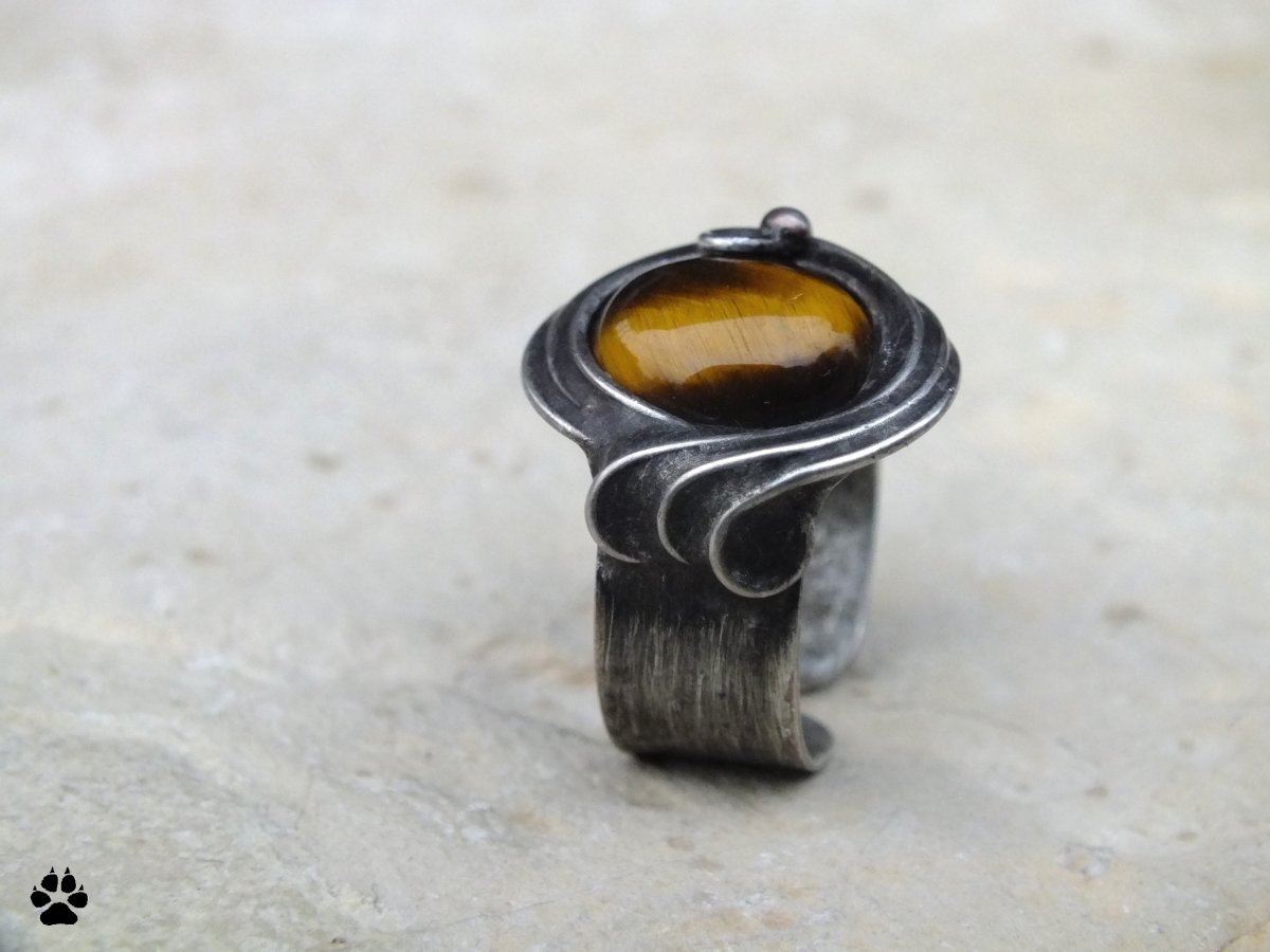 Jako med - prsten s tygřím okem