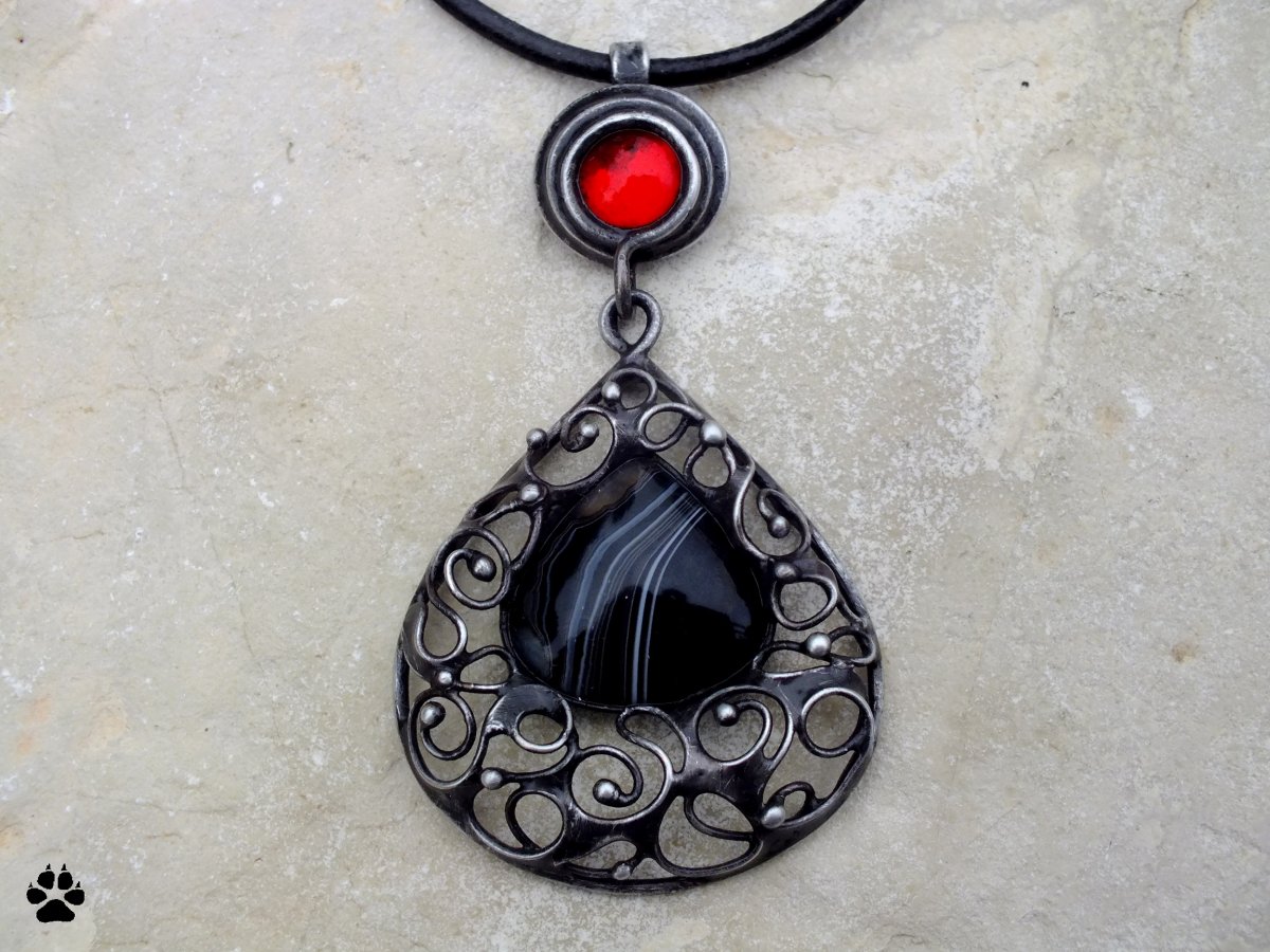 Filigránová kapka s achátem