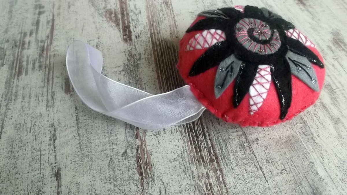 **JEHELNÍČEK.. Květ 2