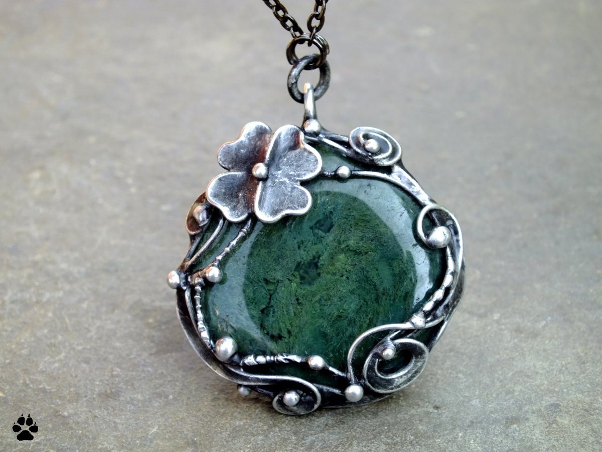 Čtyřlístek - jaspis