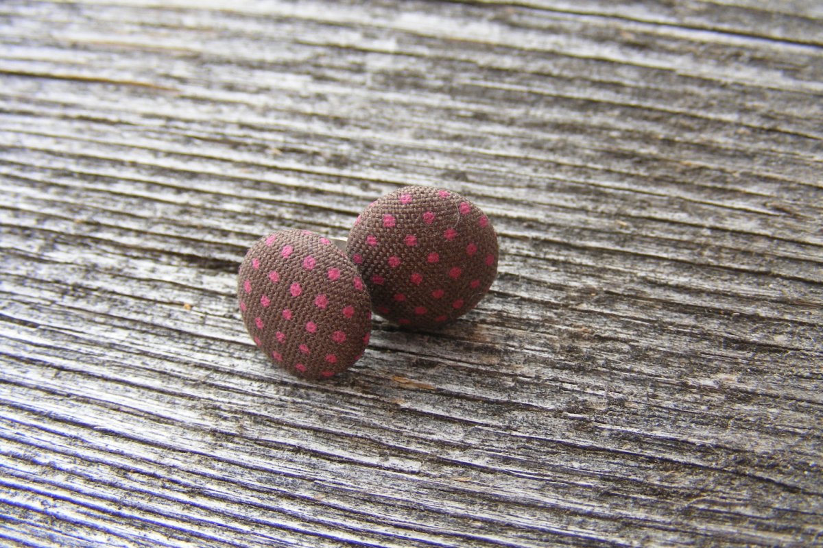 Puňtíkaté - hnědorůžové