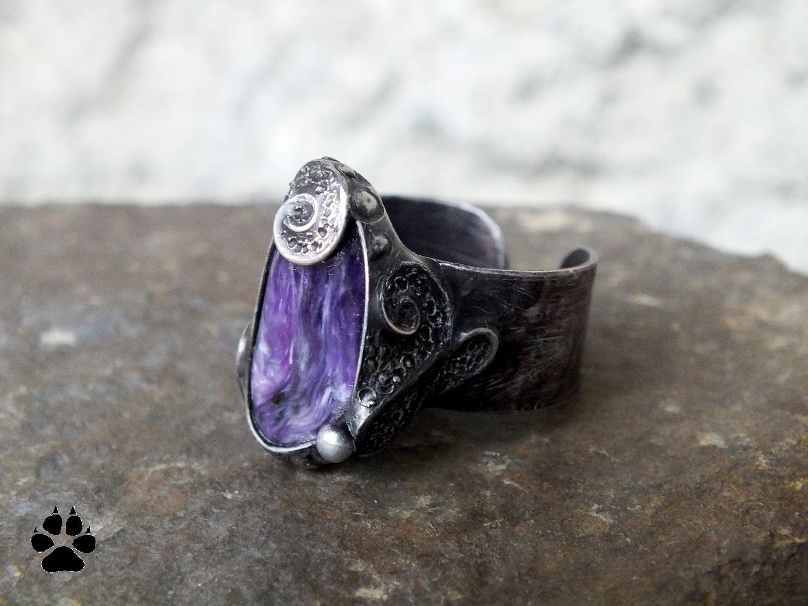 Prstýnek s čaroitem