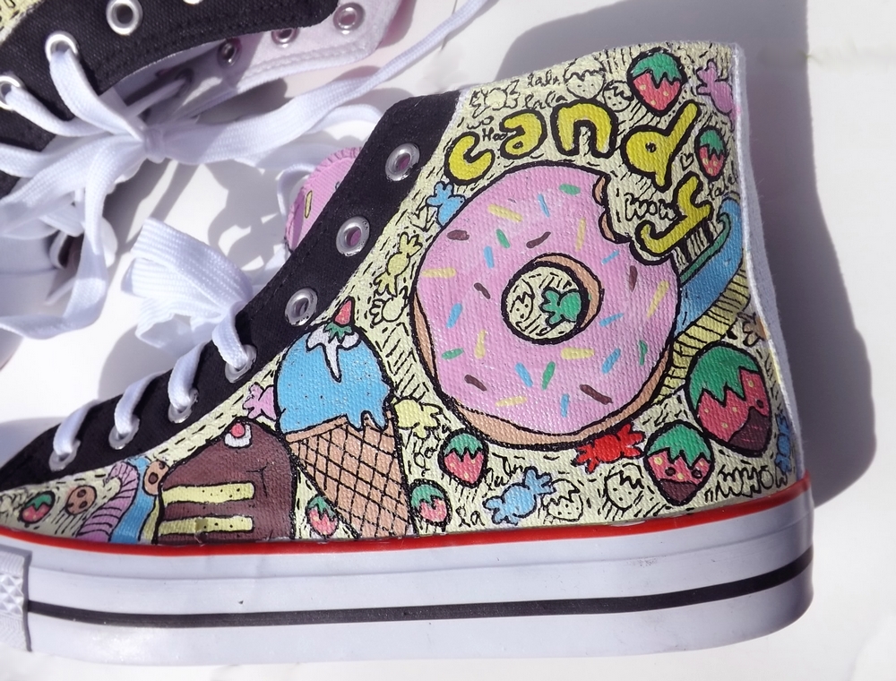 Tenisky• Se Sladkostmi