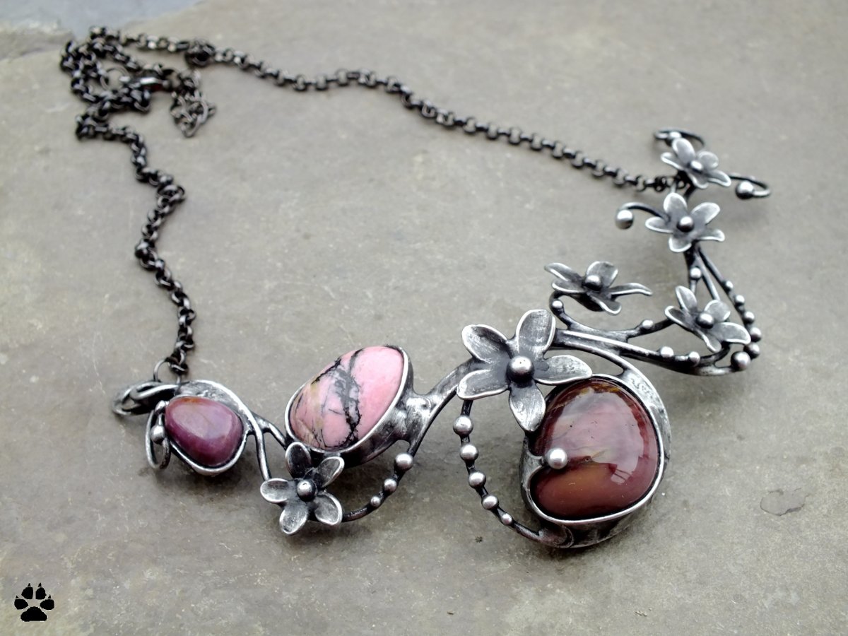 FLOWERS - rubín,jaspis,rodonit