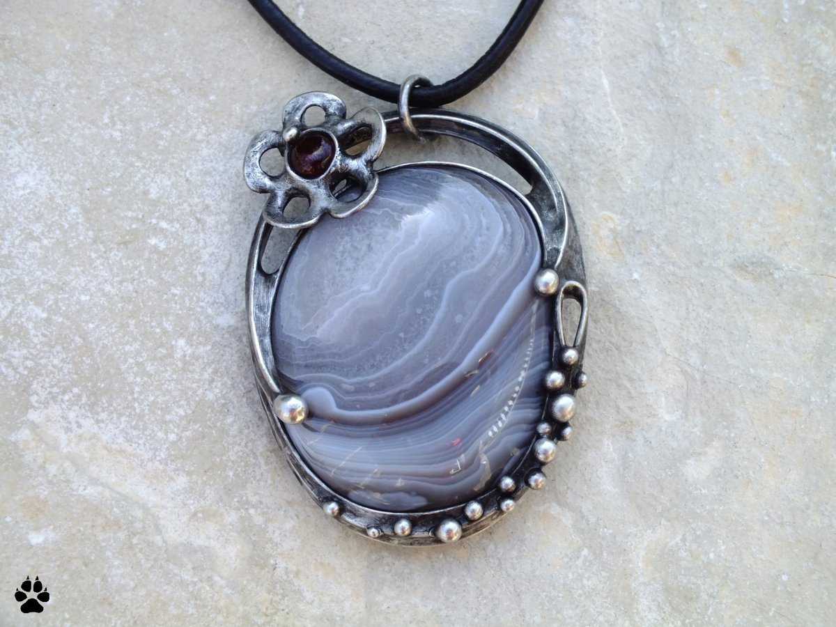 Červený kvítek - achát a granát