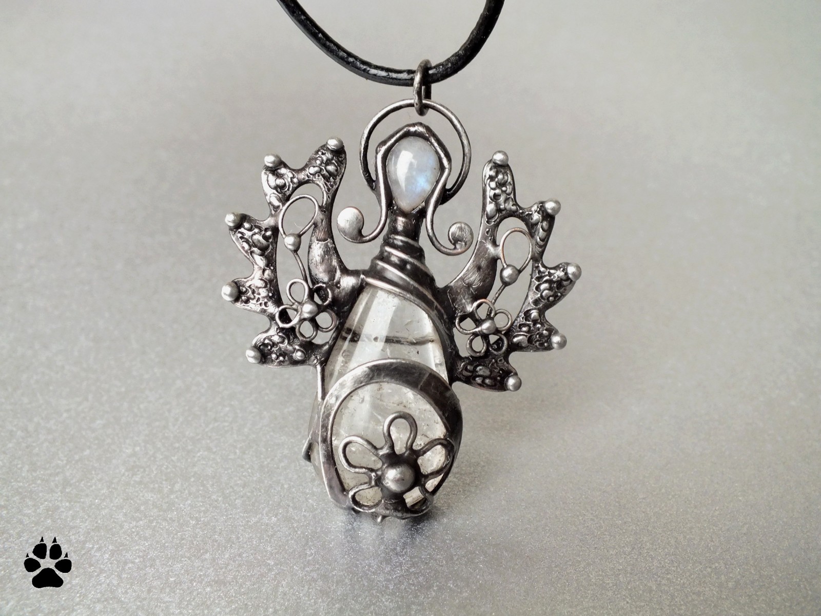 Andělka Květinová - kříšťál a adulár na přání