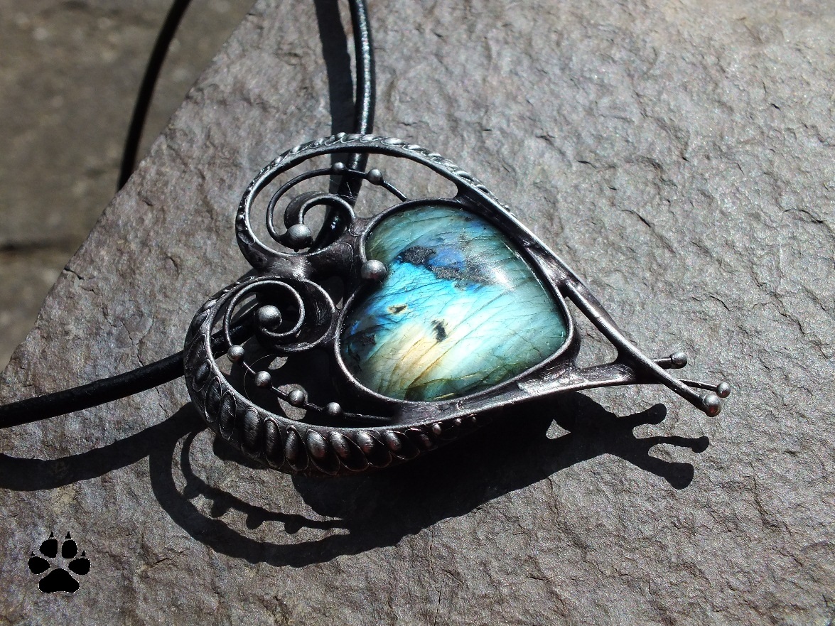 Labradoritové srdce