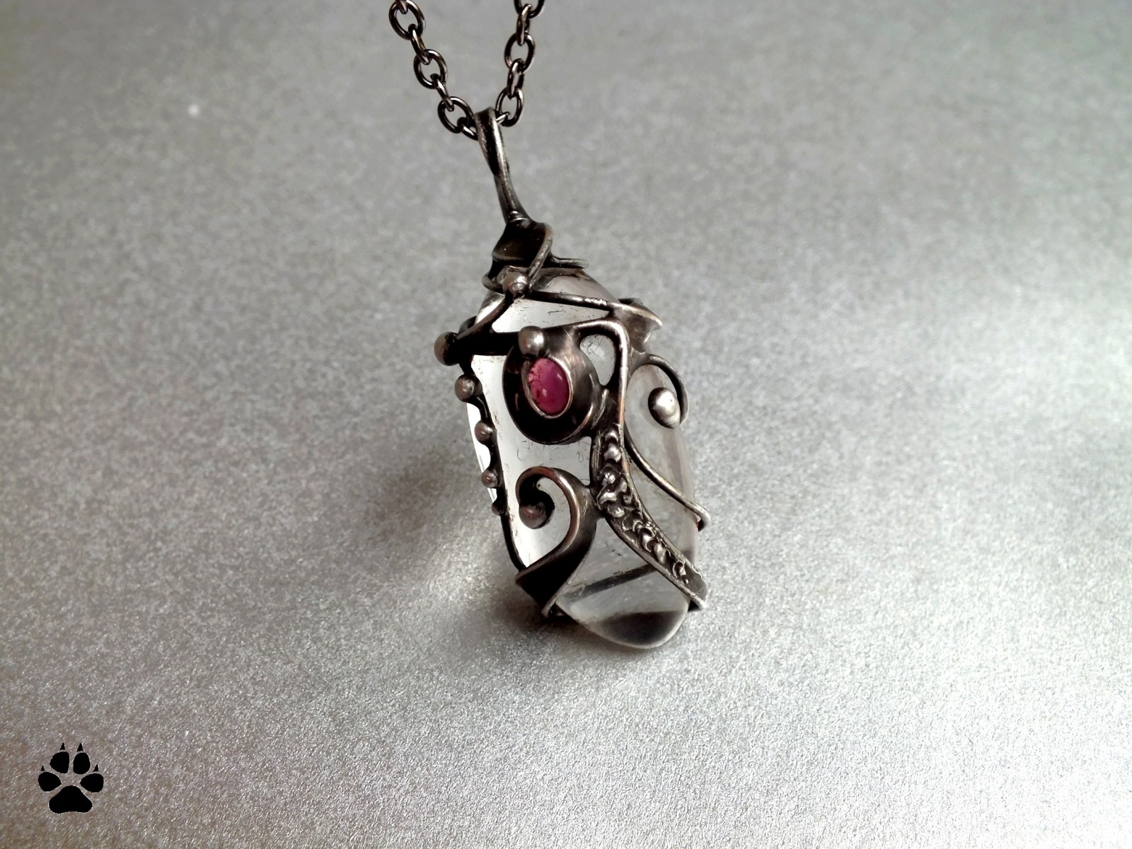 S kapičkou krve...-křišťál a granát