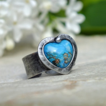 Modré srdíčko - prsten s variscitem