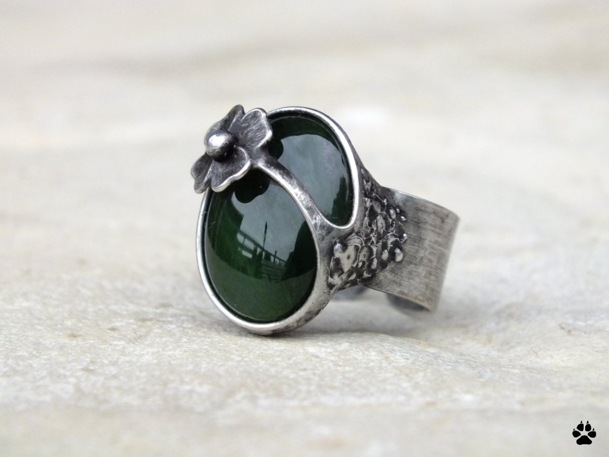 Prstýnek čtyřlístkový - jadeit/nefrit