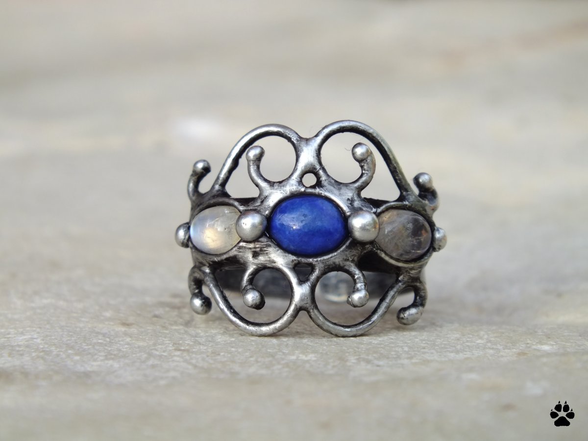 Královský - prsten s lapisem a aduláry