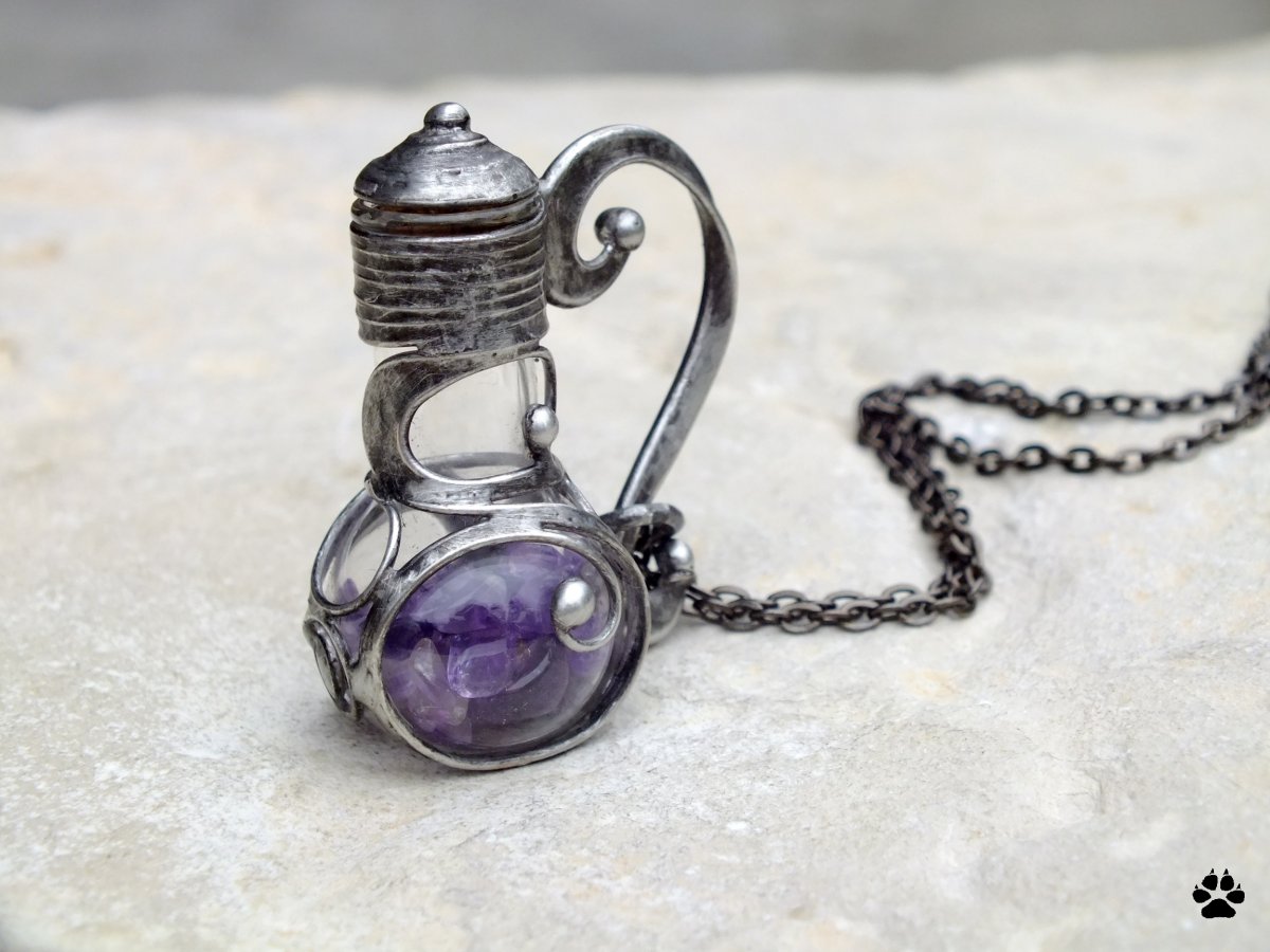 Lahvička s ametysty - náhrdelník