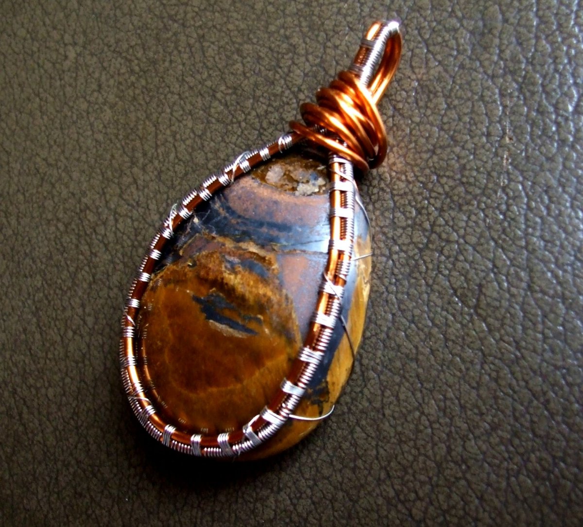 Tygří oko - talisman před nebezpečím.