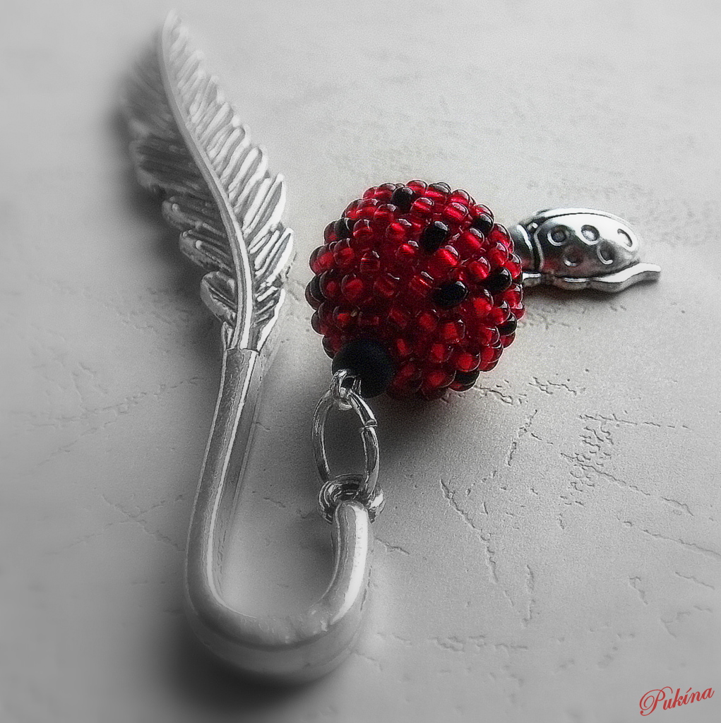 Záložka s beruškou