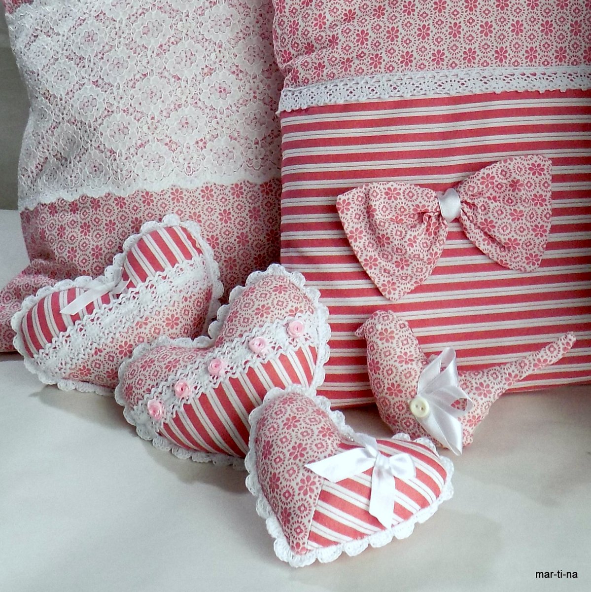 Levandule ve starorůžové