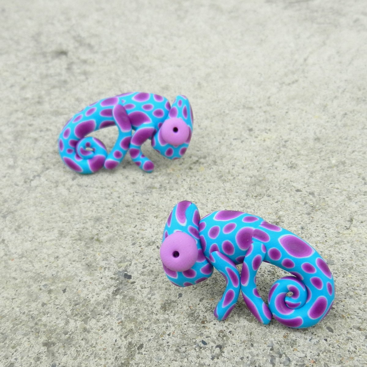 Chamíci kontrastní do uší