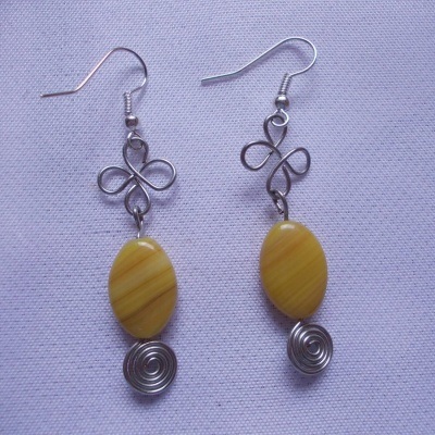 náušnice se spirálkou žluté