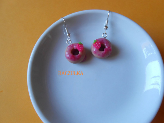 Jahodový donut