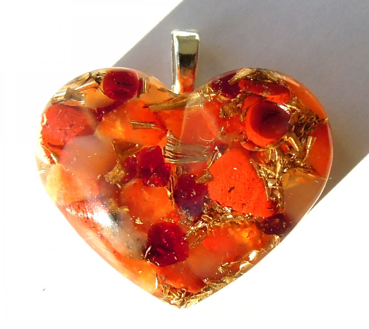 Orgonit přívěs - láska, soulad jing a jang