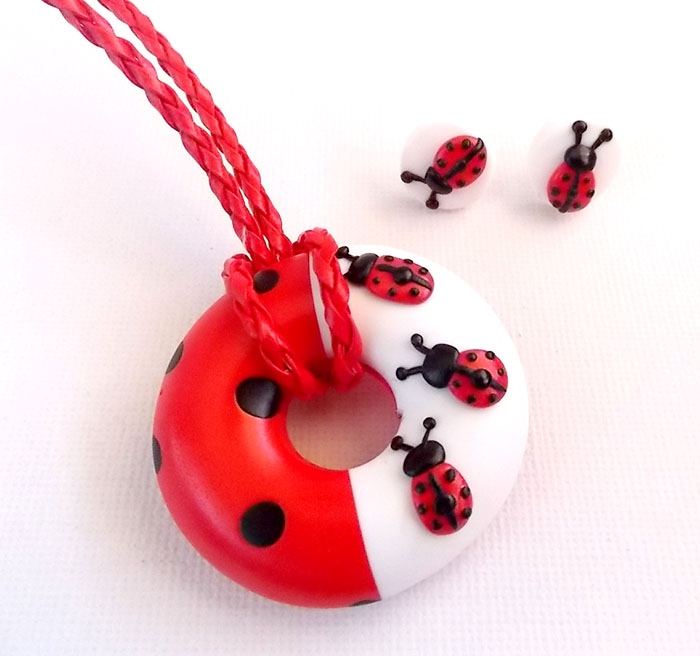 Beruška beruškovitá