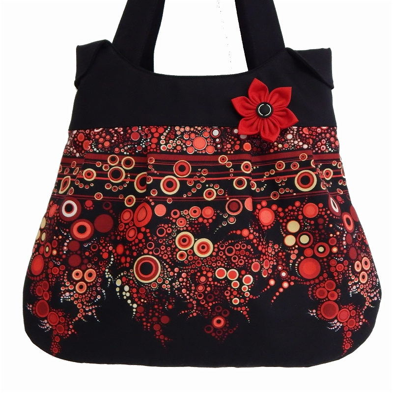 Kabelka bublinky červené 1