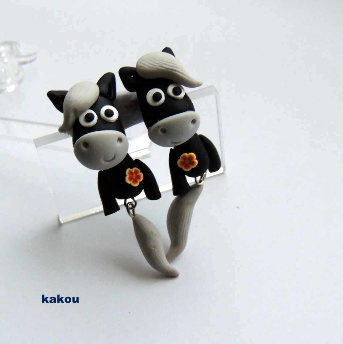 náušnice skrz ucho koníci IHNED SKLADEM