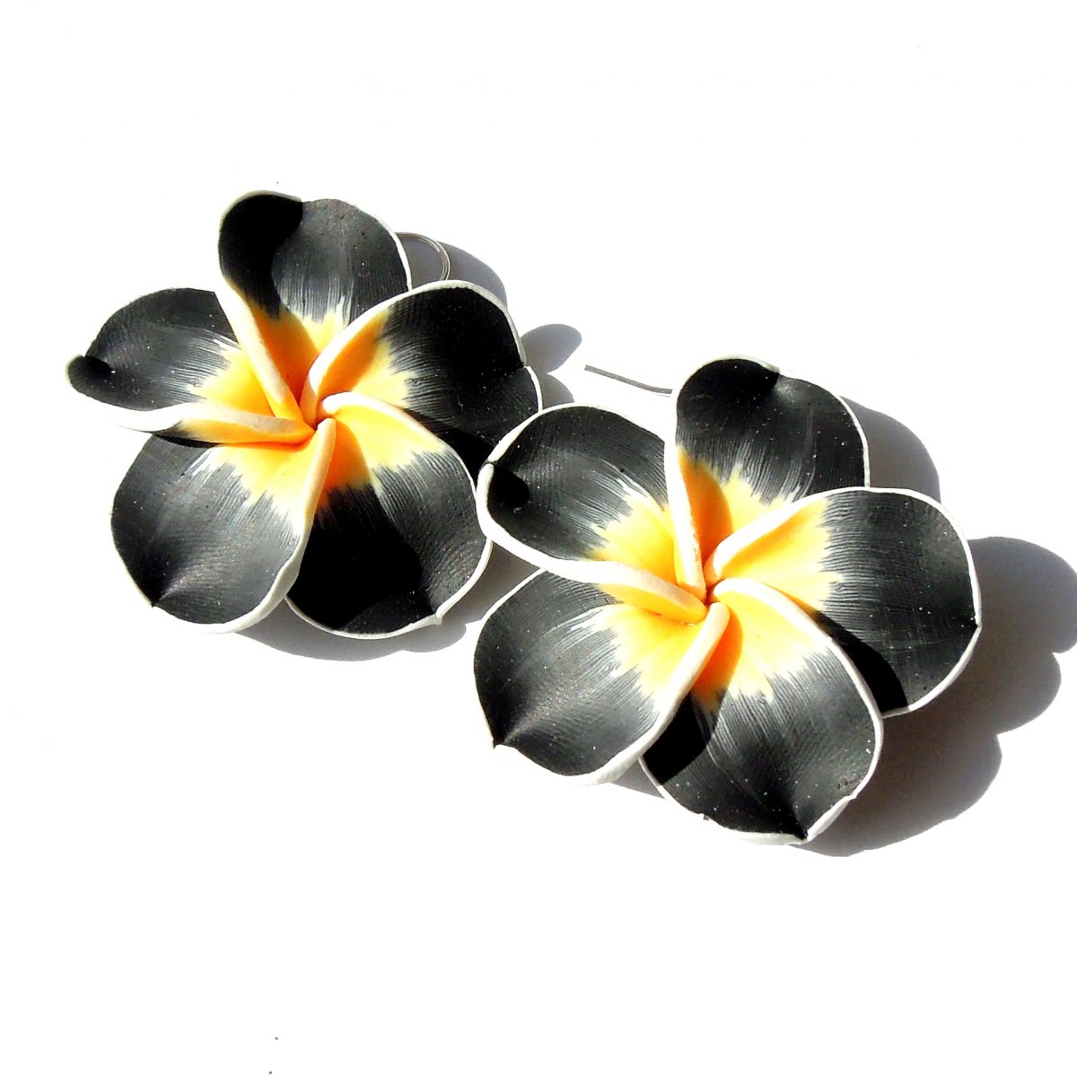 Květinové naušnice