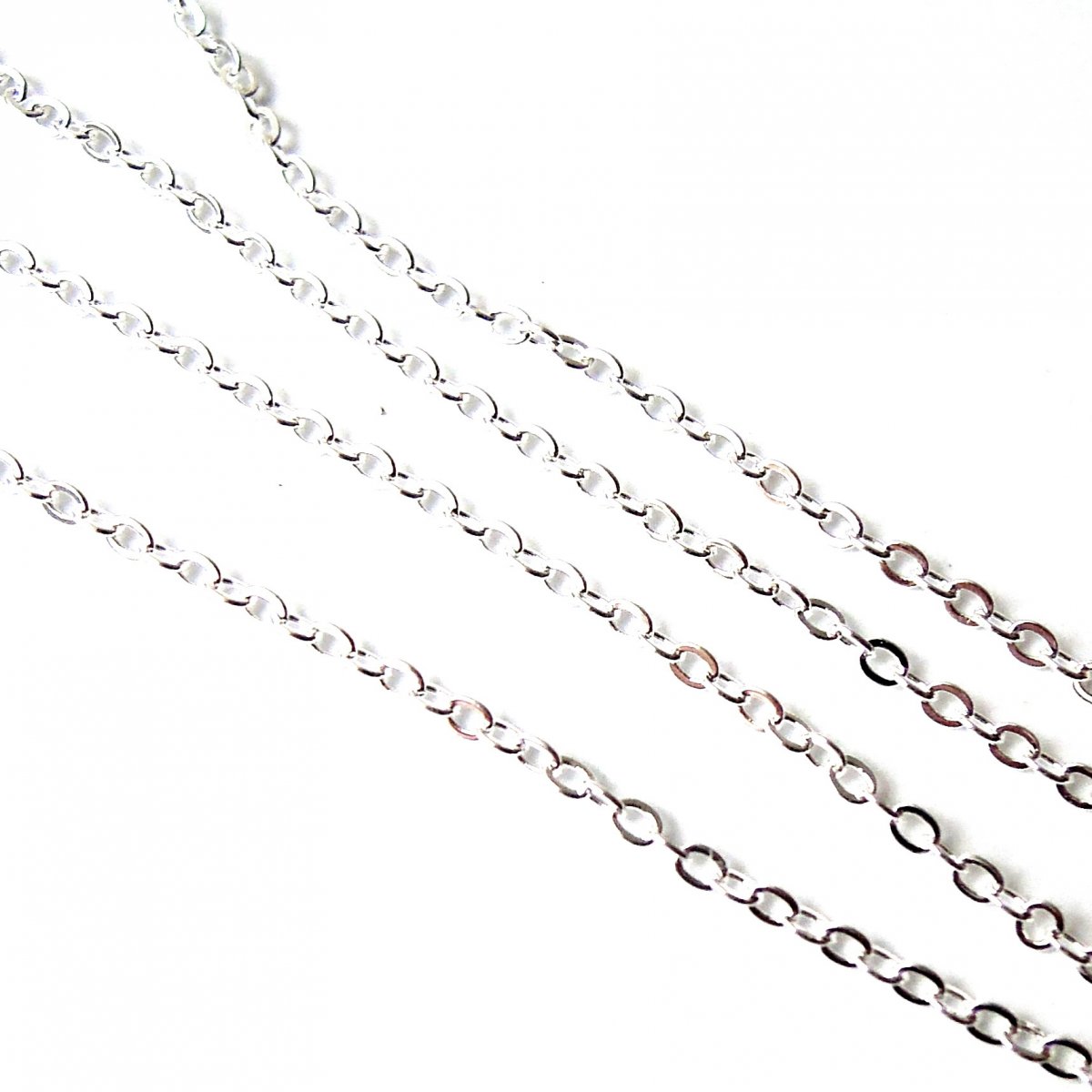 Jemný řetízek se zapínáním - 45 cm