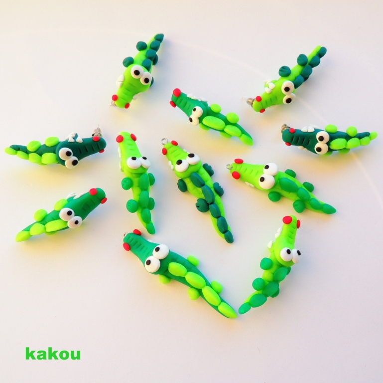 pomooooc krokodýl mi kouše ucho