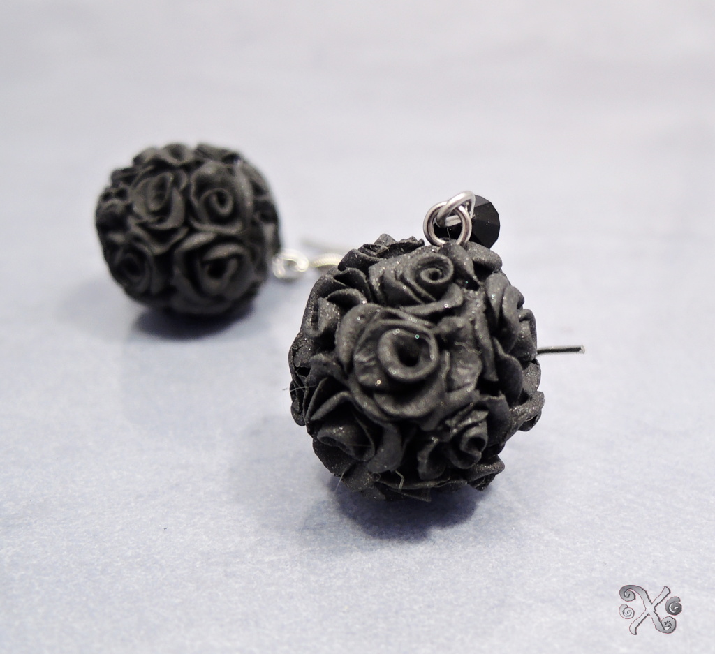 FANTASY Garden Black Night