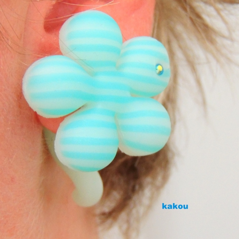 pruhovaná kytka - falešný roztahovák