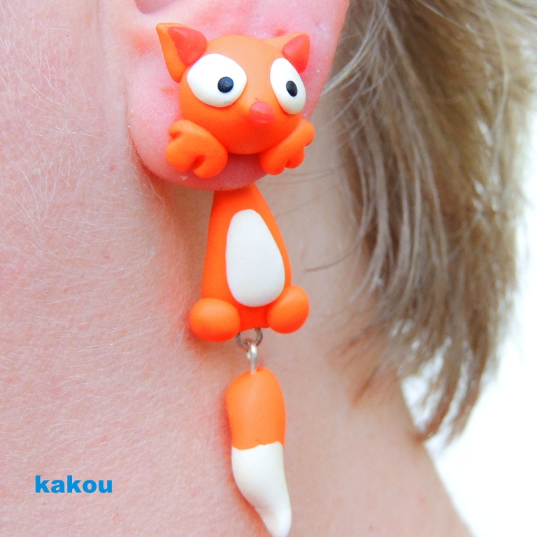 náušnice skrz ucho - liška vytřeštěná