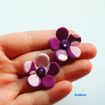 náušnice kytičky puntíkaté (violet)