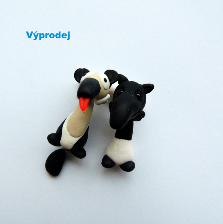 skrz ucho - tapír a mravenečník