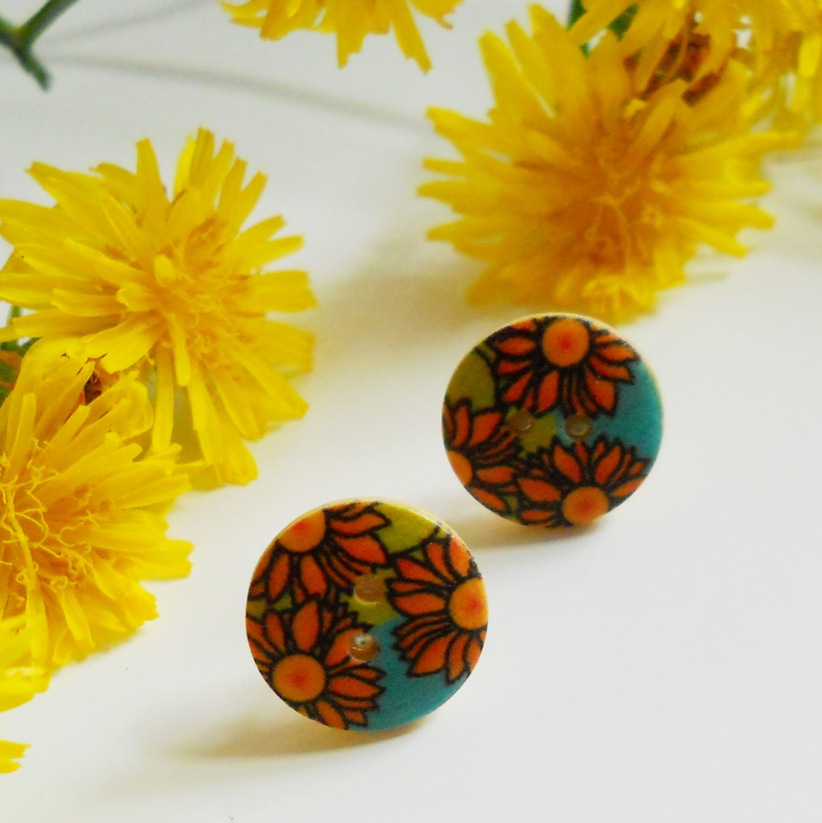 náušnice knoflíky