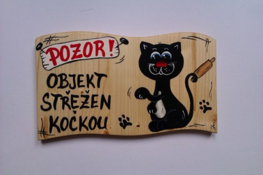 Hlídací cedule na plot-kočka