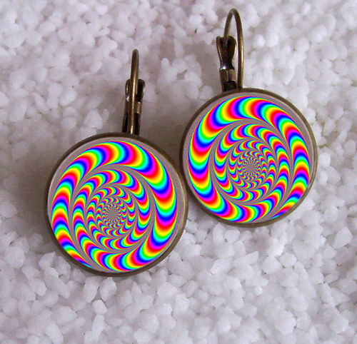 Náušnice z pryskyřice