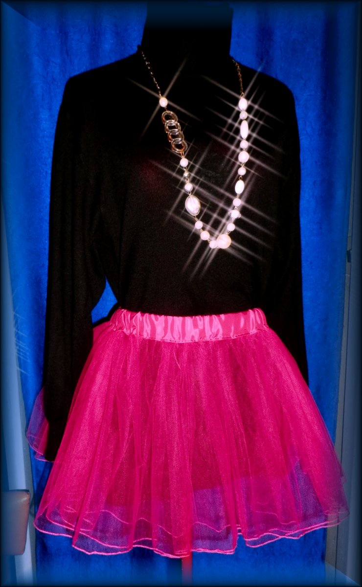 Adriana - tylová sukně - 3 vrstvy tylu.