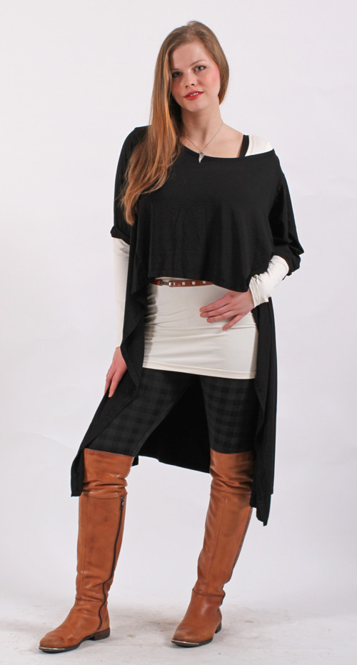 Černé volné pončotriko s kapucí