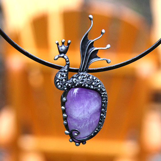 Dračí Královna - Ametyst + Náušnice ZDARMA...